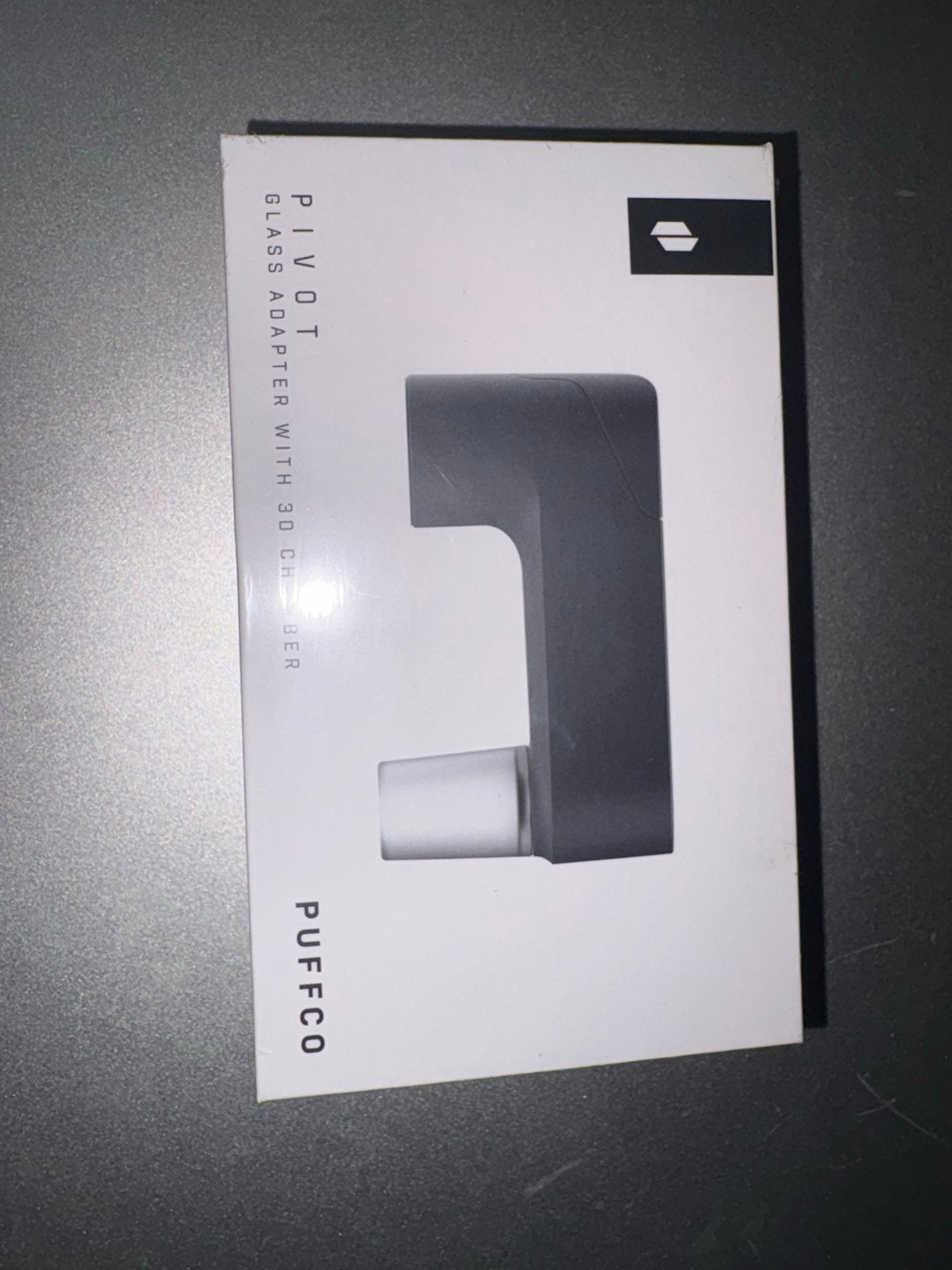 Preview pic of Puffco Pivot glass adapter with 3-D chamber