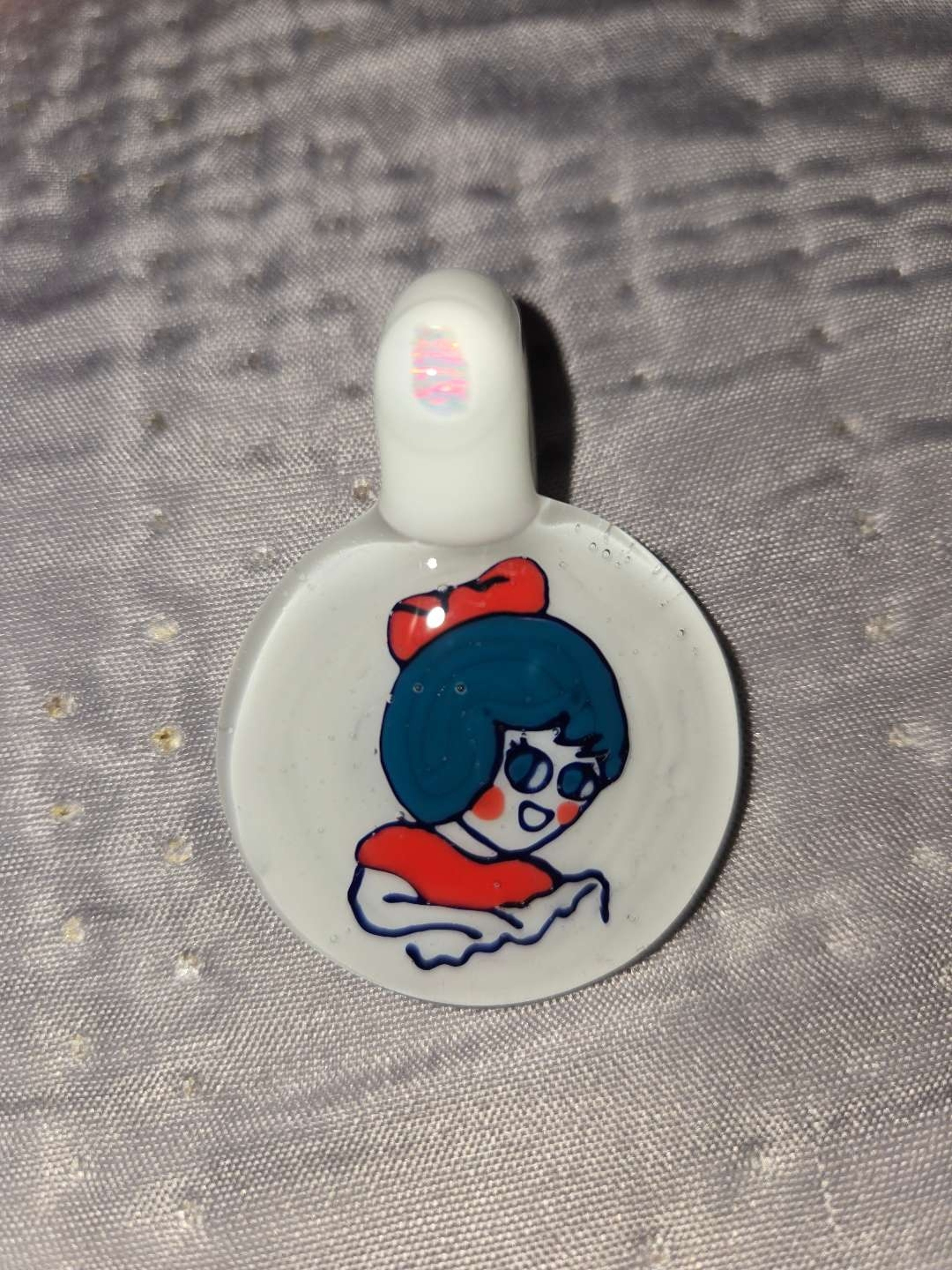 Utz pendant image 0