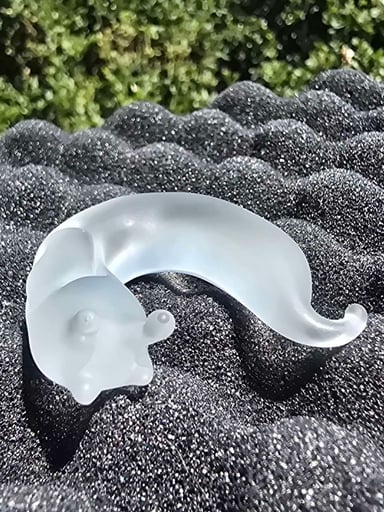 Preview pic of Glass Slug by Fungi Lighting