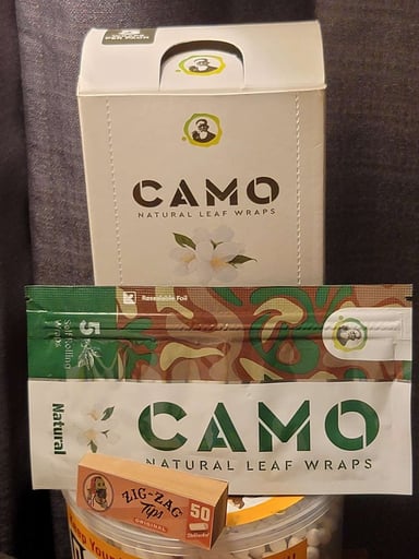Preview pic of Camo Herbal Wraps + Zig Zag Tips Chamomile Herbal Wraps (25 Packs of 5 Wraps) No Tobacco
