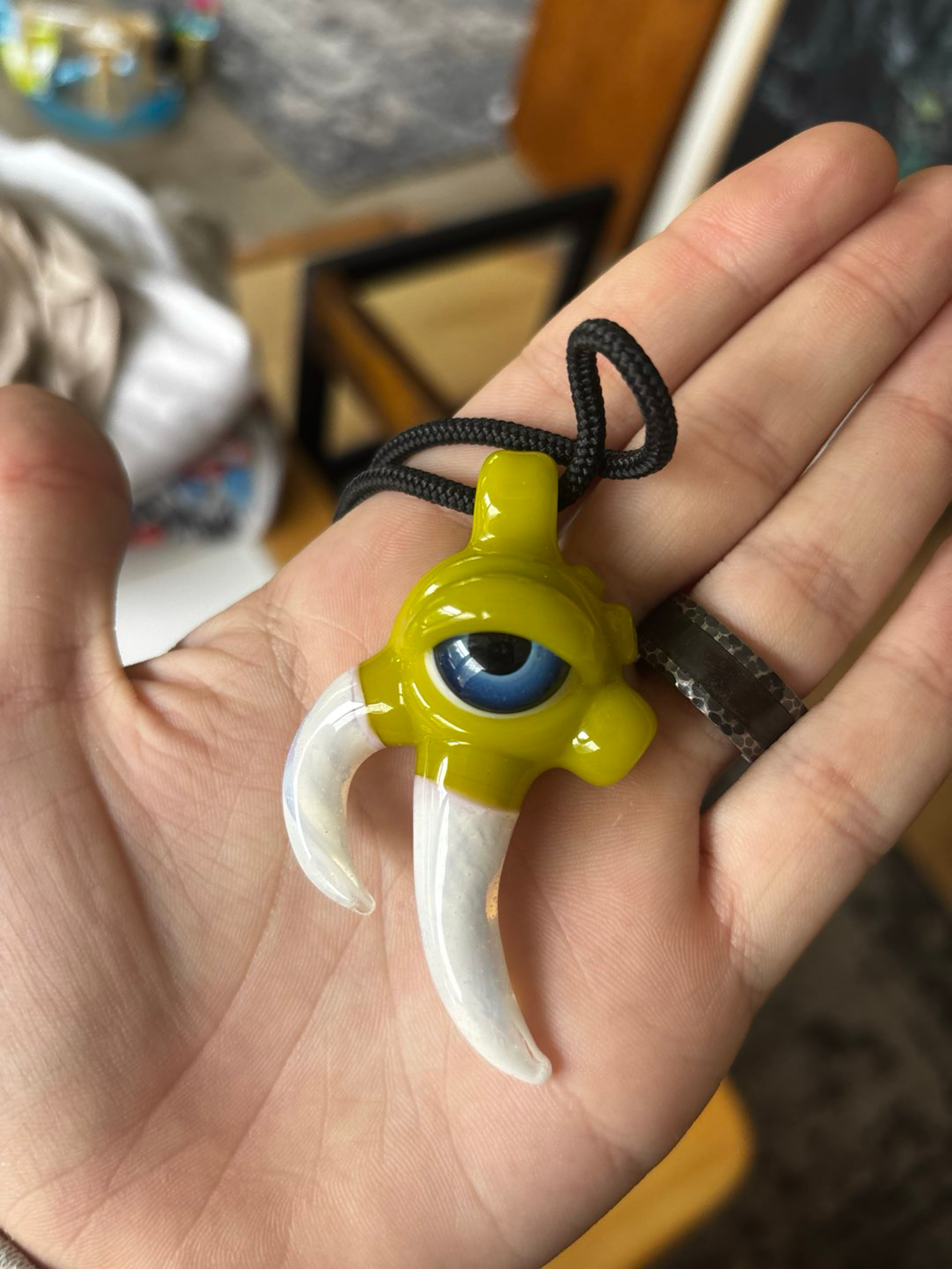 Preview pic of Roswell Eyeball Pendant
