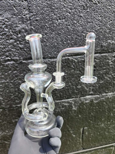 Preview pic of MASAKI GLASS RECYCLER & BEAR QUARTZ TOWER