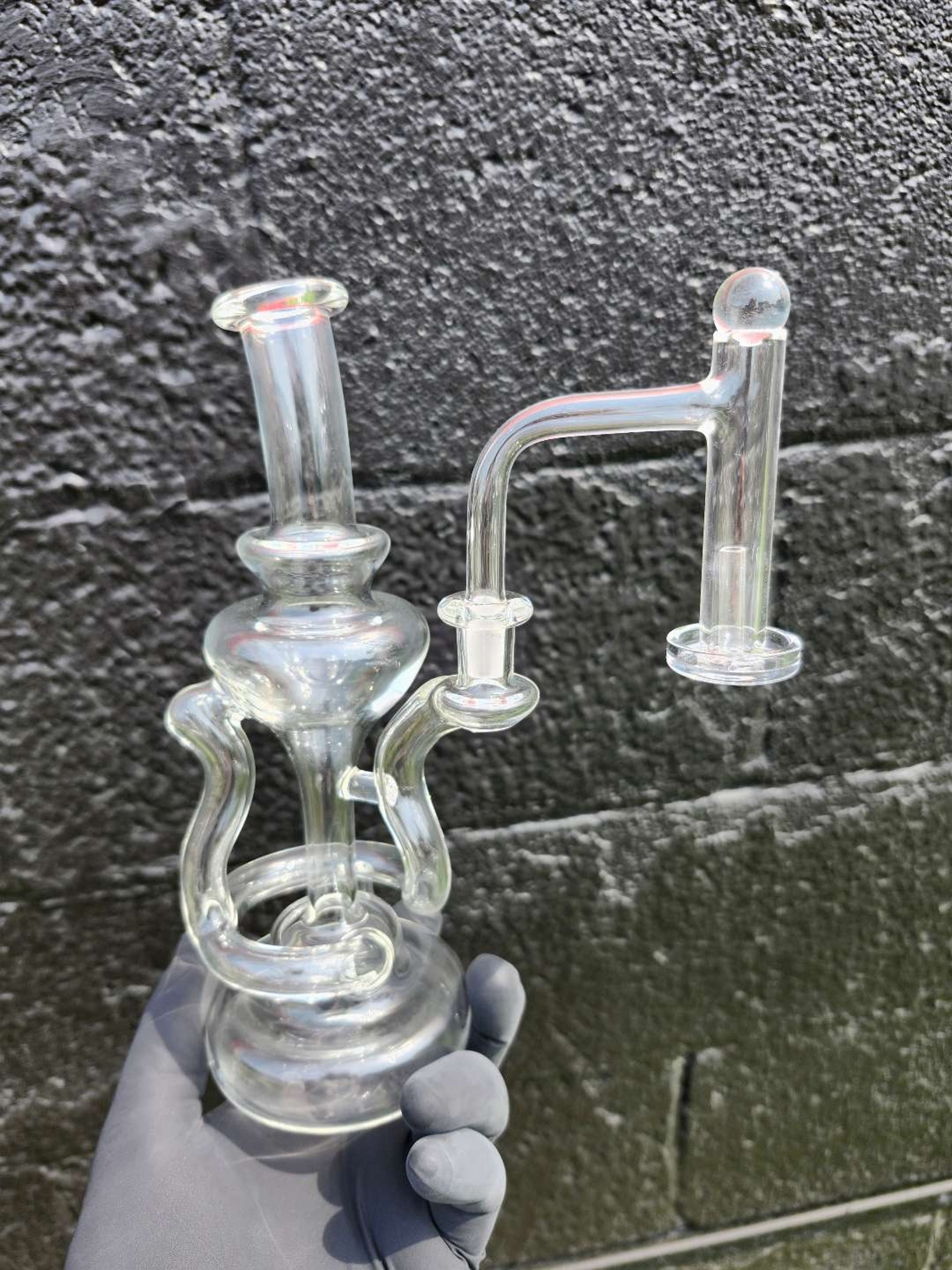 Preview pic of MASAKI GLASS RECYCLER & BEAR QUARTZ TOWER