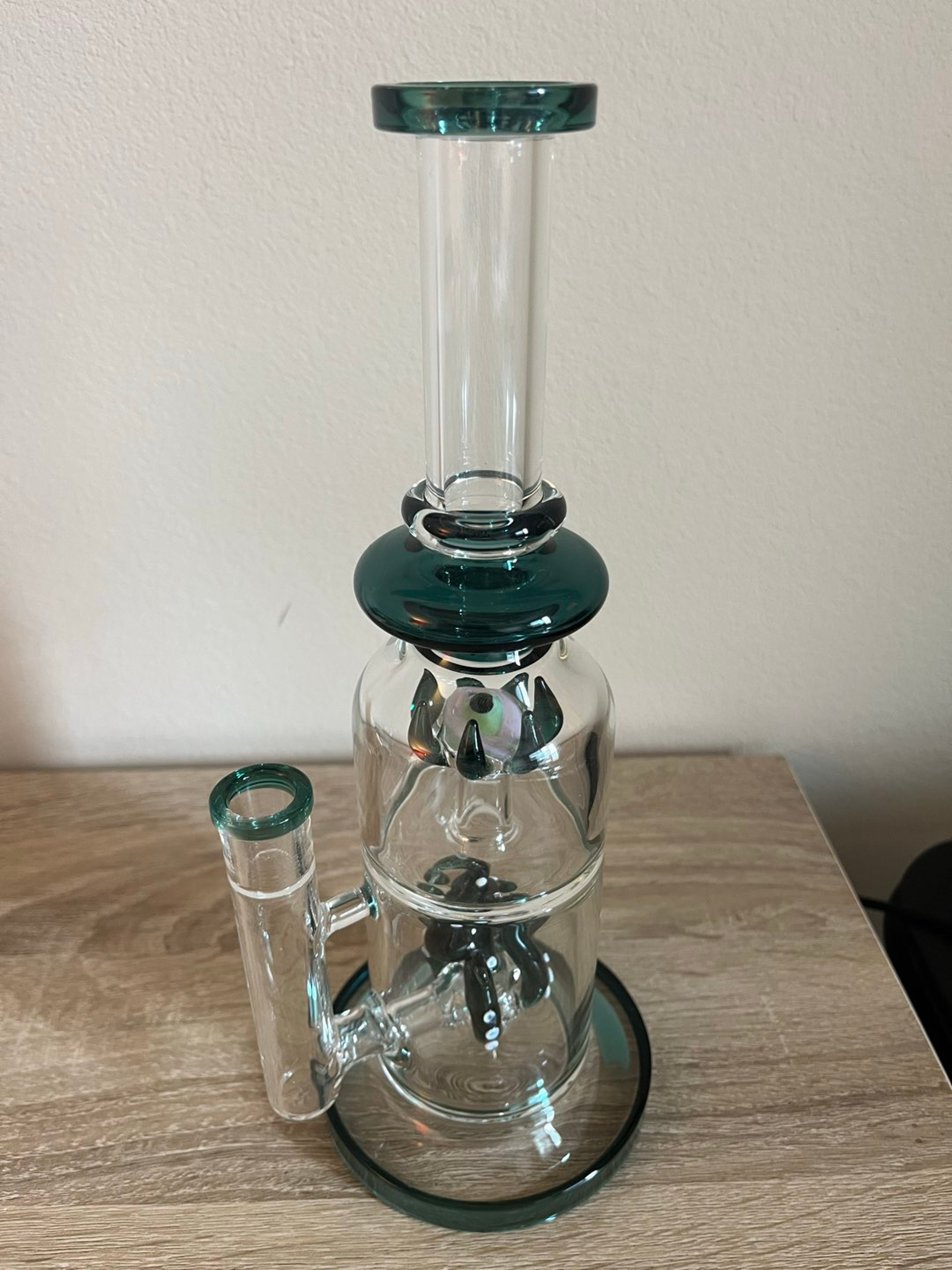 Preview pic of Sea Creature Bong
