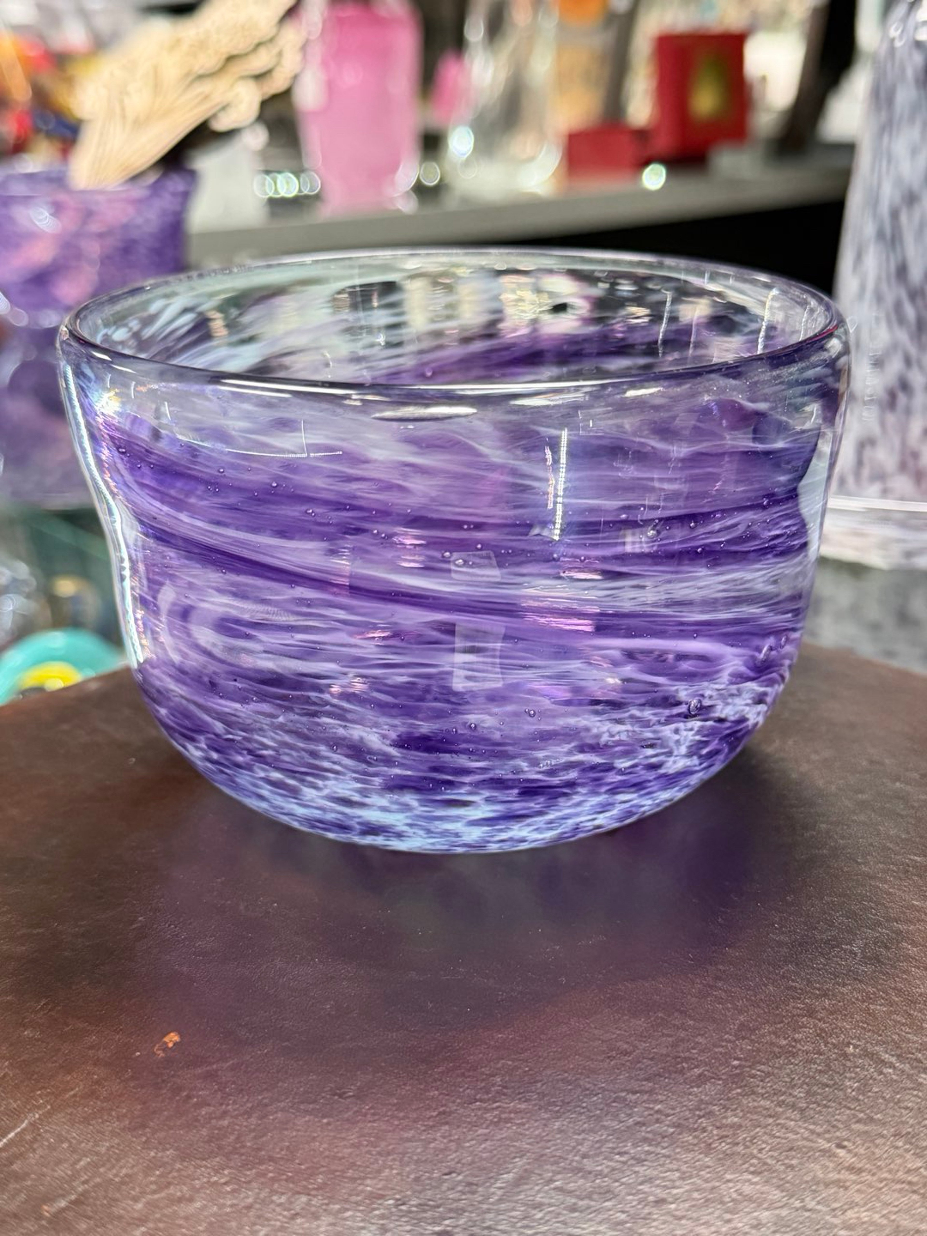 Preview pic of Pipp Squeak glass bowl