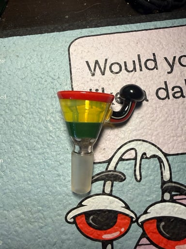 Preview pic of Uzzi Glass 4-Hole Slide