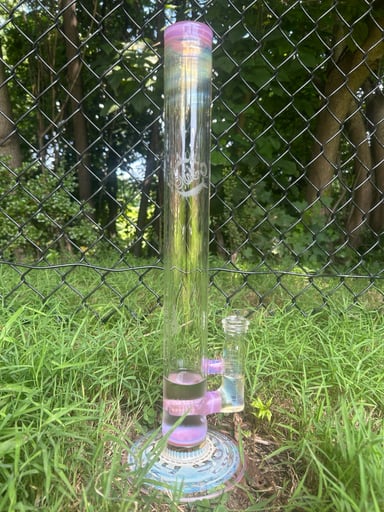 Preview pic of Pink cfl Fa yougo