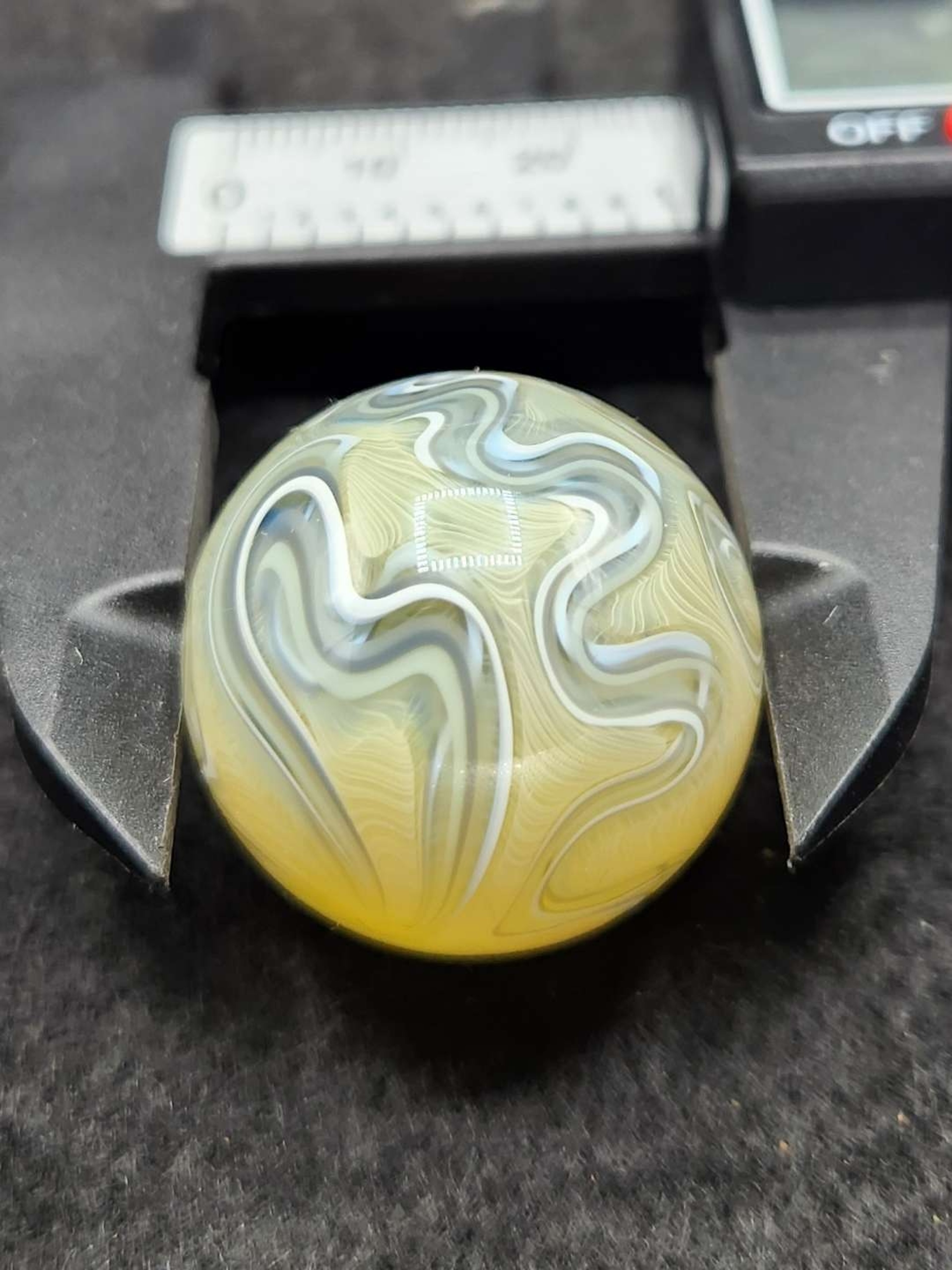 Preview pic of UV AndyMelts marble trippy Line work