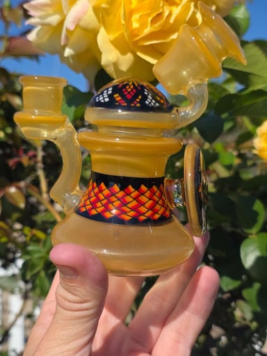 Preview pic of Distortion Glass Apricot Filla