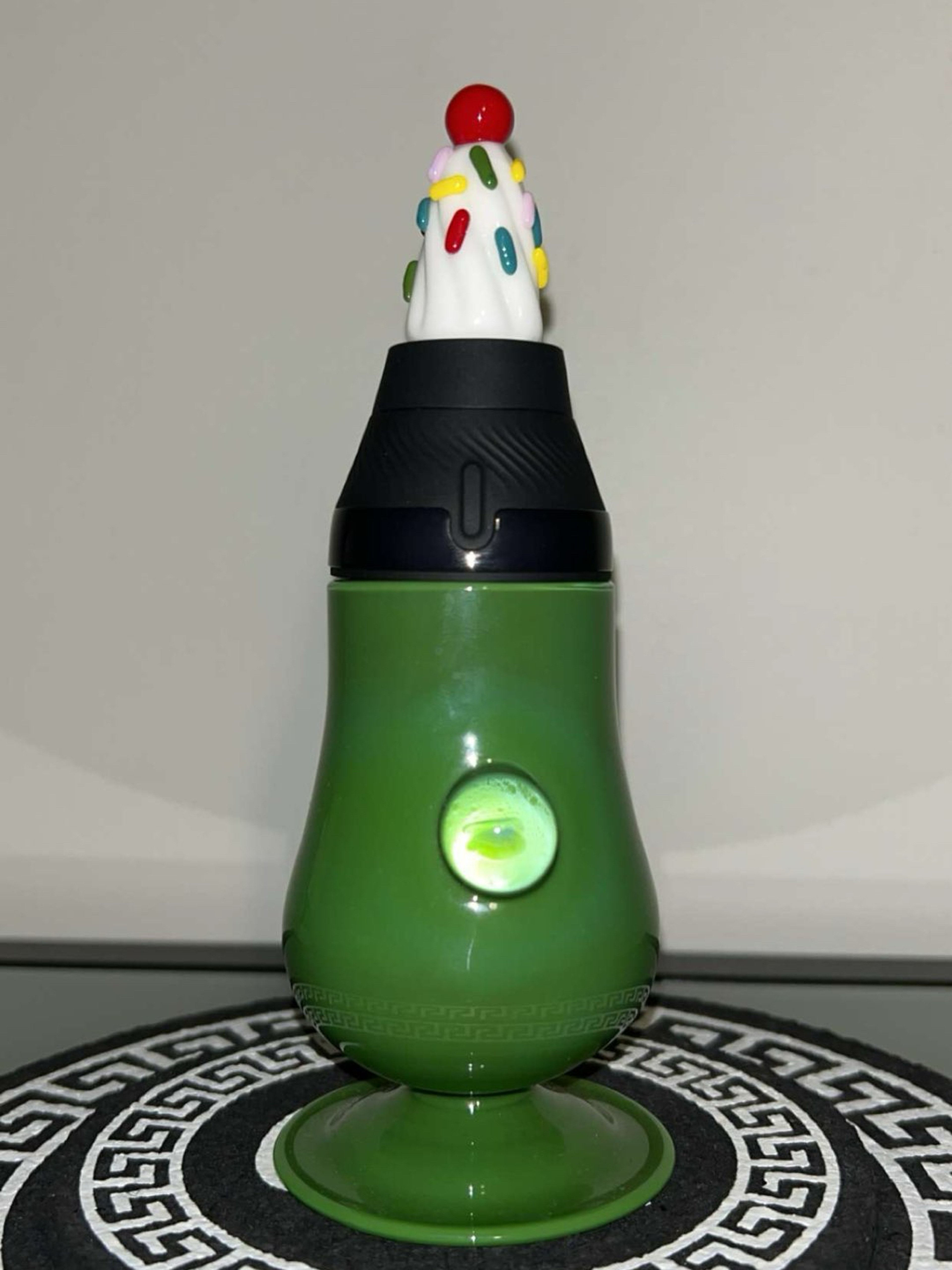 Preview pic of Puffco Proxy V2 Heady Core Green Sundae With Ice Cream Twisted Boro
