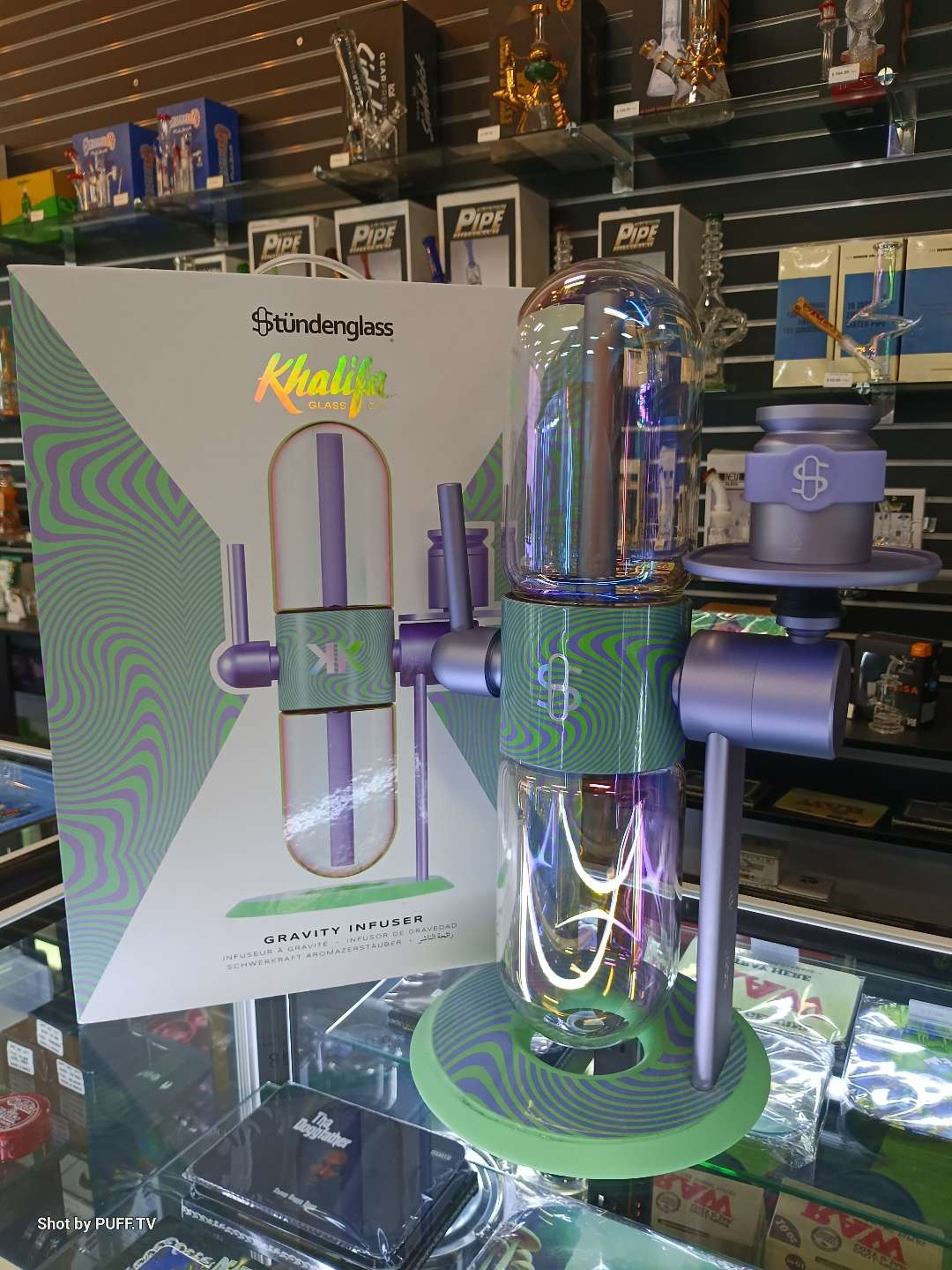 Wiz khalifa X stundenglass gravity bong brand new in box image 0