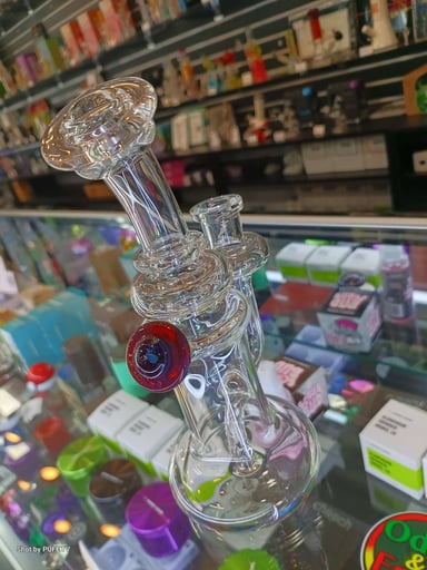 Preview pic of Sika glass hand blown rig never used about 8in tall