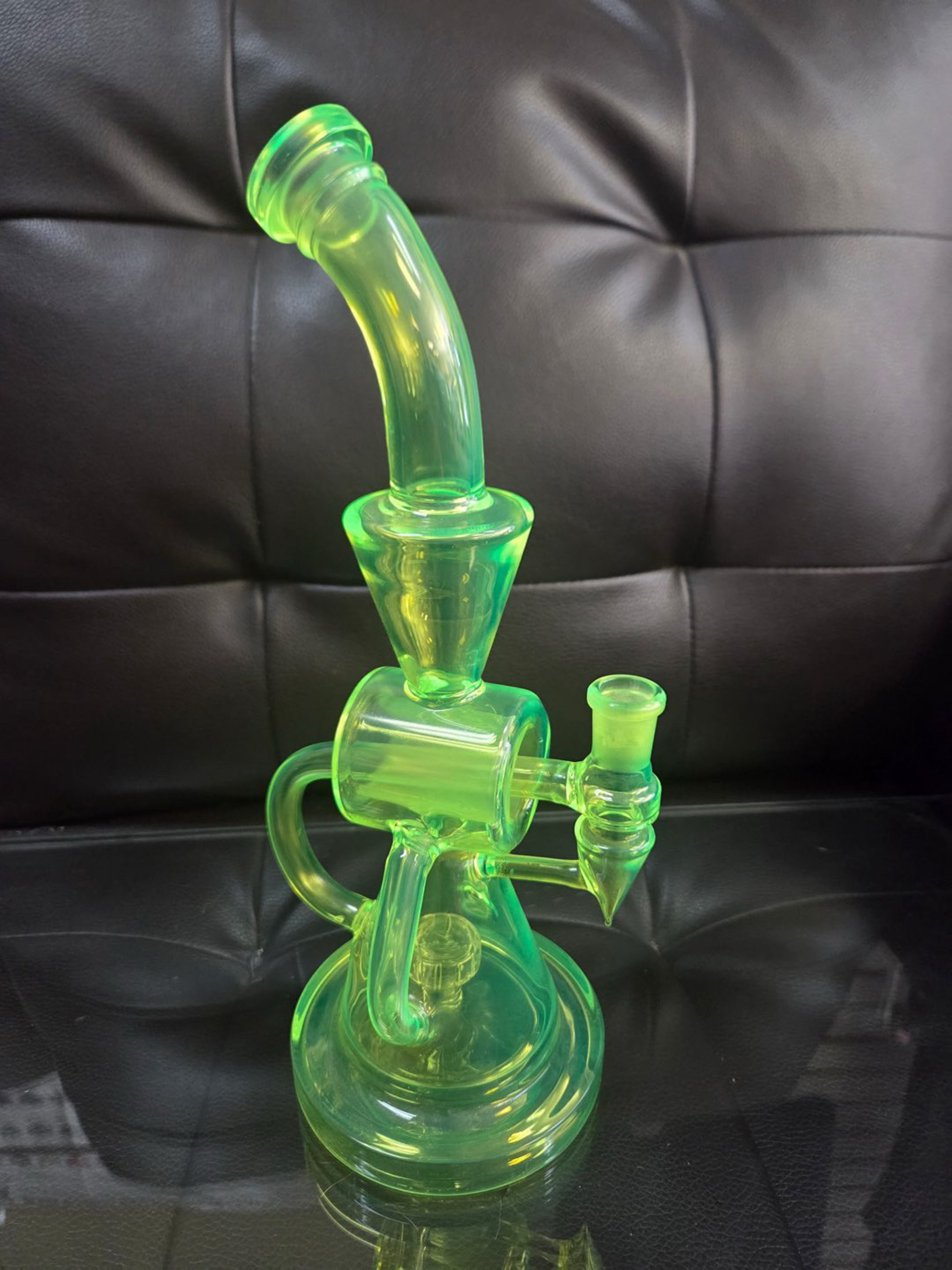 Preview pic of tall donut recycler green uv color
