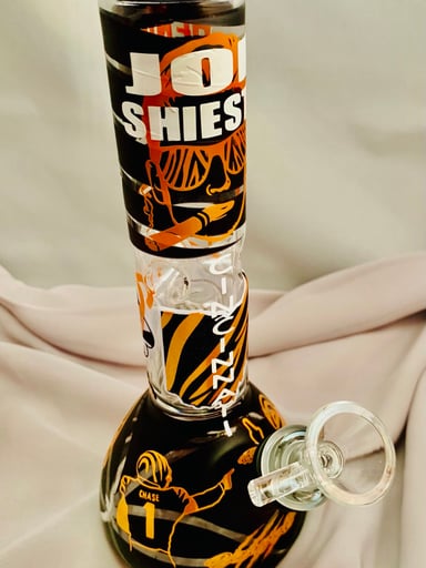 Preview pic of Cincinnati Bengals Joe Burrow custom vinyl art personalized water bong 8” NFL