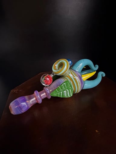 Preview pic of H.P. Loveglass dagger