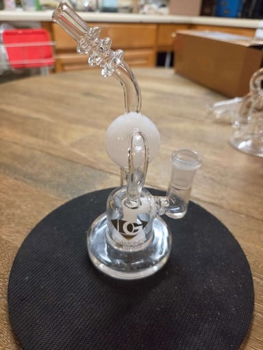 Preview pic of Diamond Glass Buoy Recycler 14mm