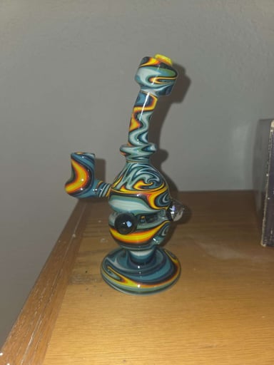 Preview pic of Brand new augy glass bong