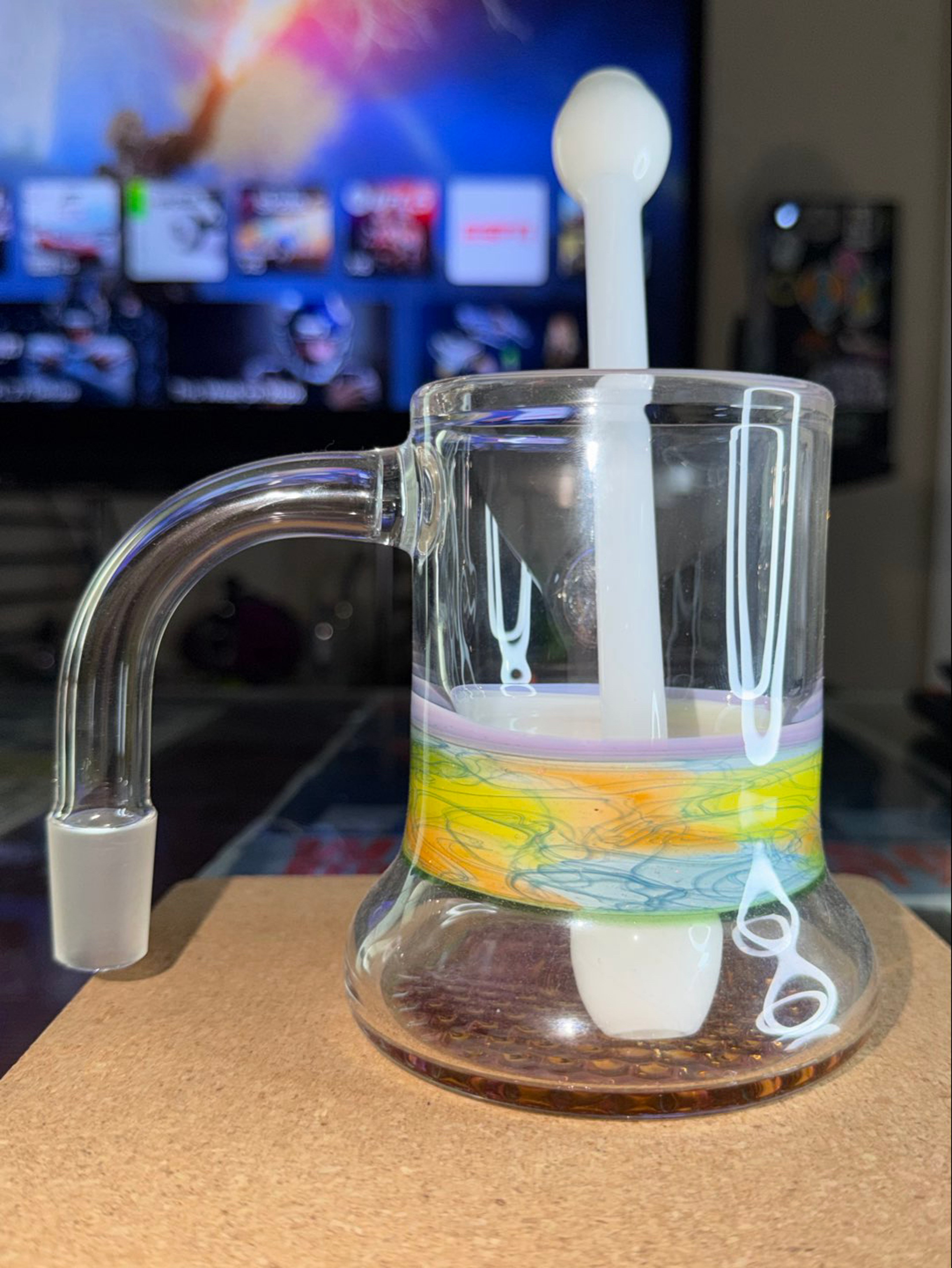 Preview pic of Surf rat X Scomo banger cup with q tip straw