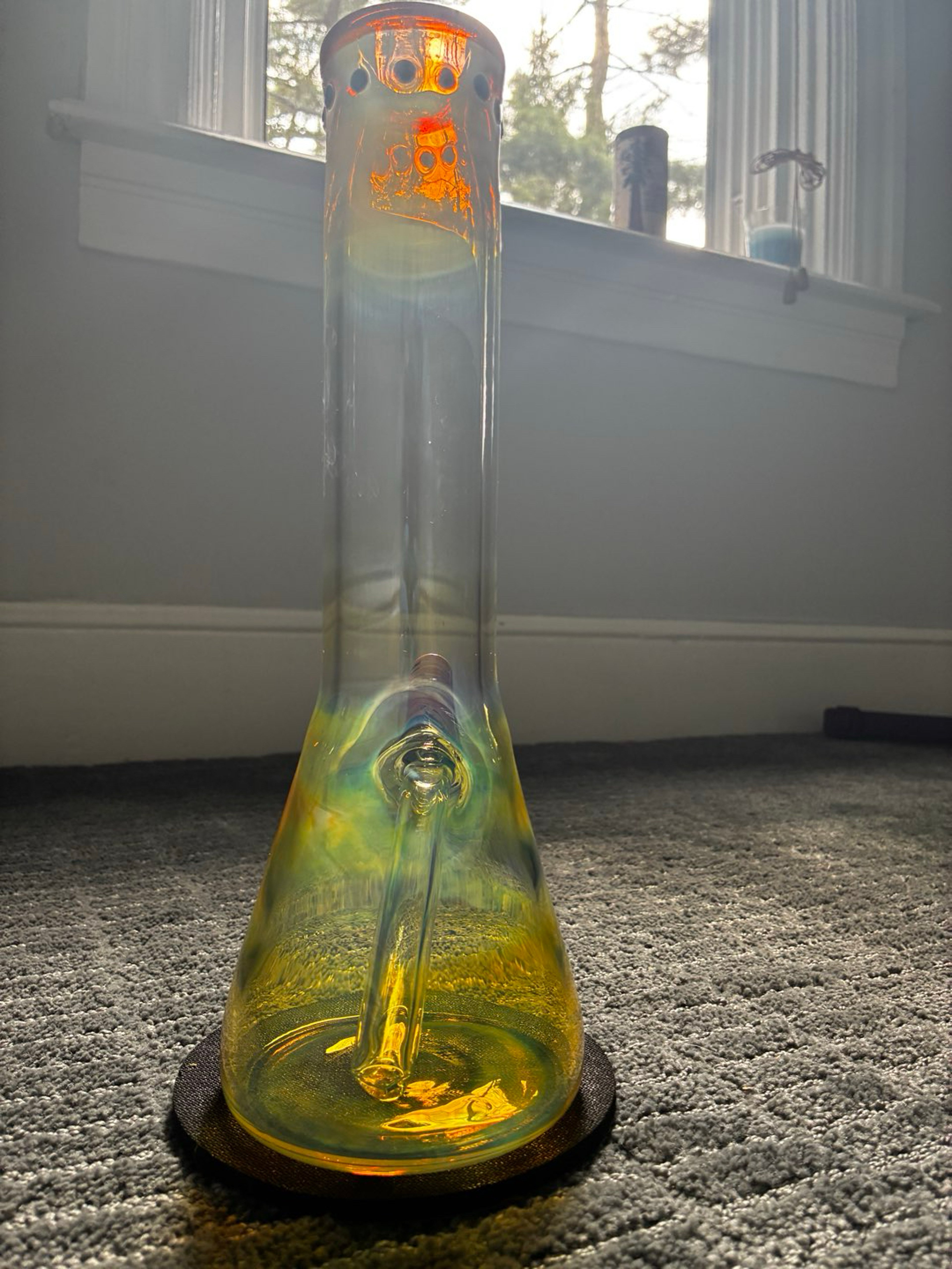 Preview pic of 1 foot glass bong fumed