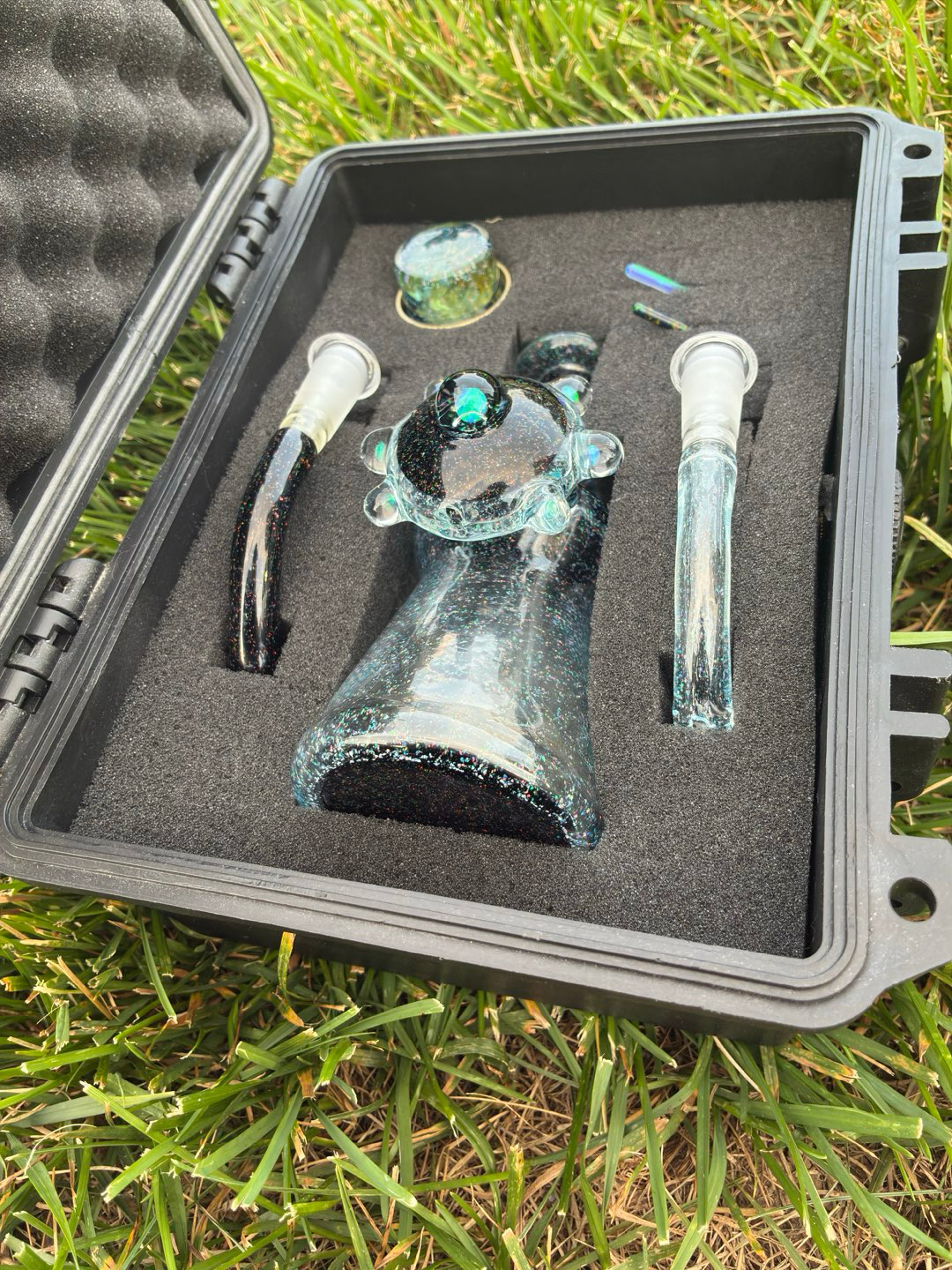 Preview pic of Crushed opal rig two tone