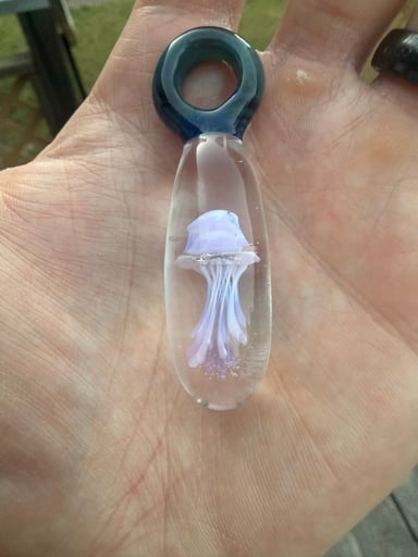 Preview pic of Jellyfish pendant