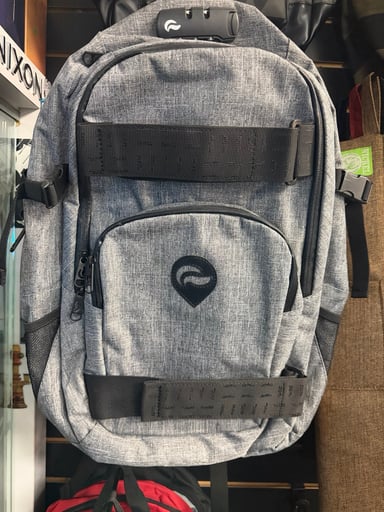 Preview pic of Skunk Bags Skateboard Carry Backpack
