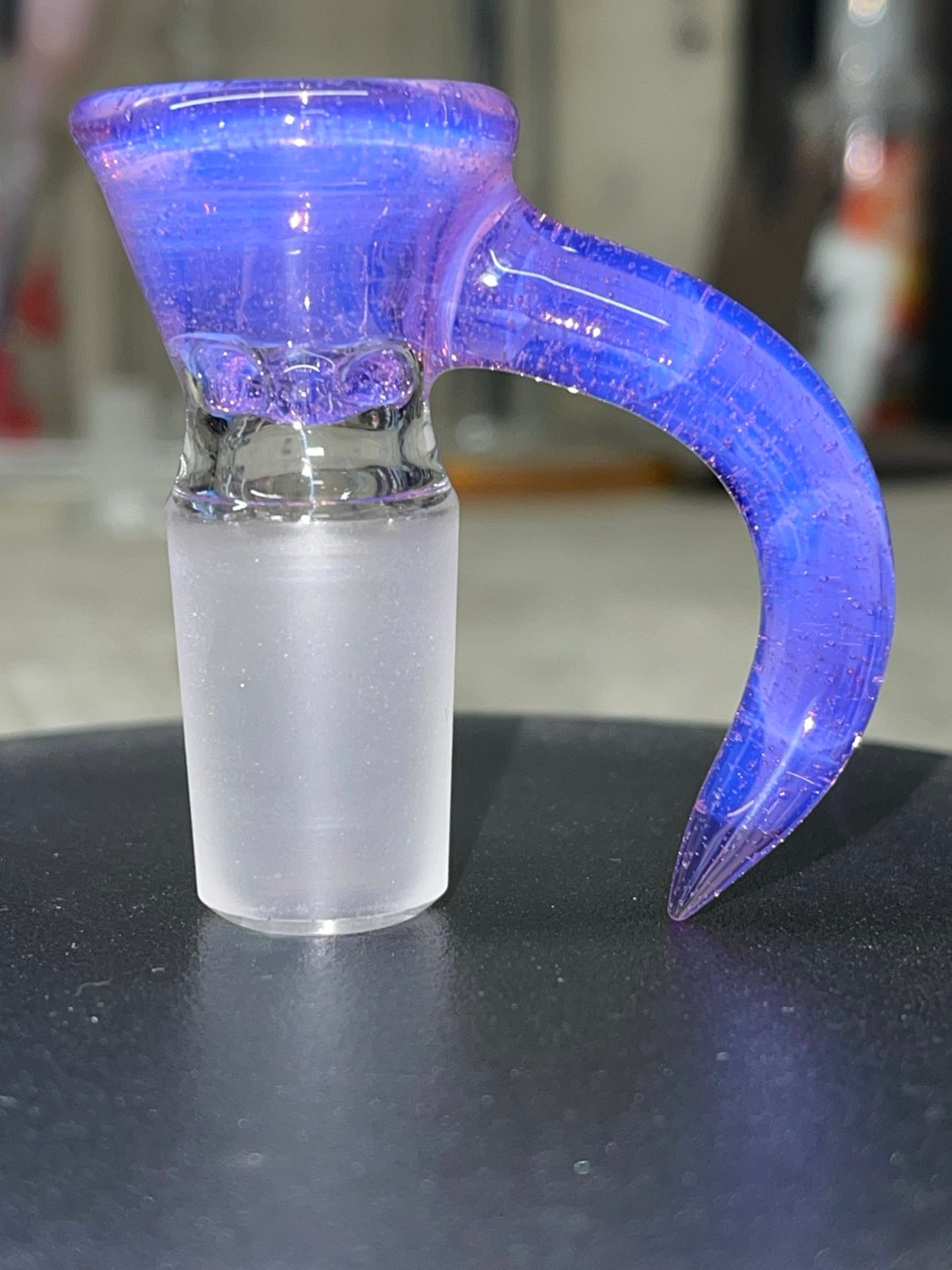 Preview pic of 18mm 4 holes pink slyme color
