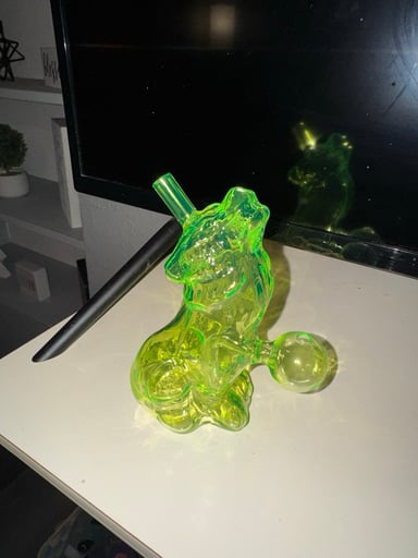 Preview pic of Howling Wolf Oil Burner Water Pipe – 4”