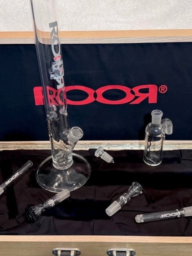 Preview pic of ROOR 15th Anniversary Limited #112/420 2012 Mint Complete Set + Bonus pack