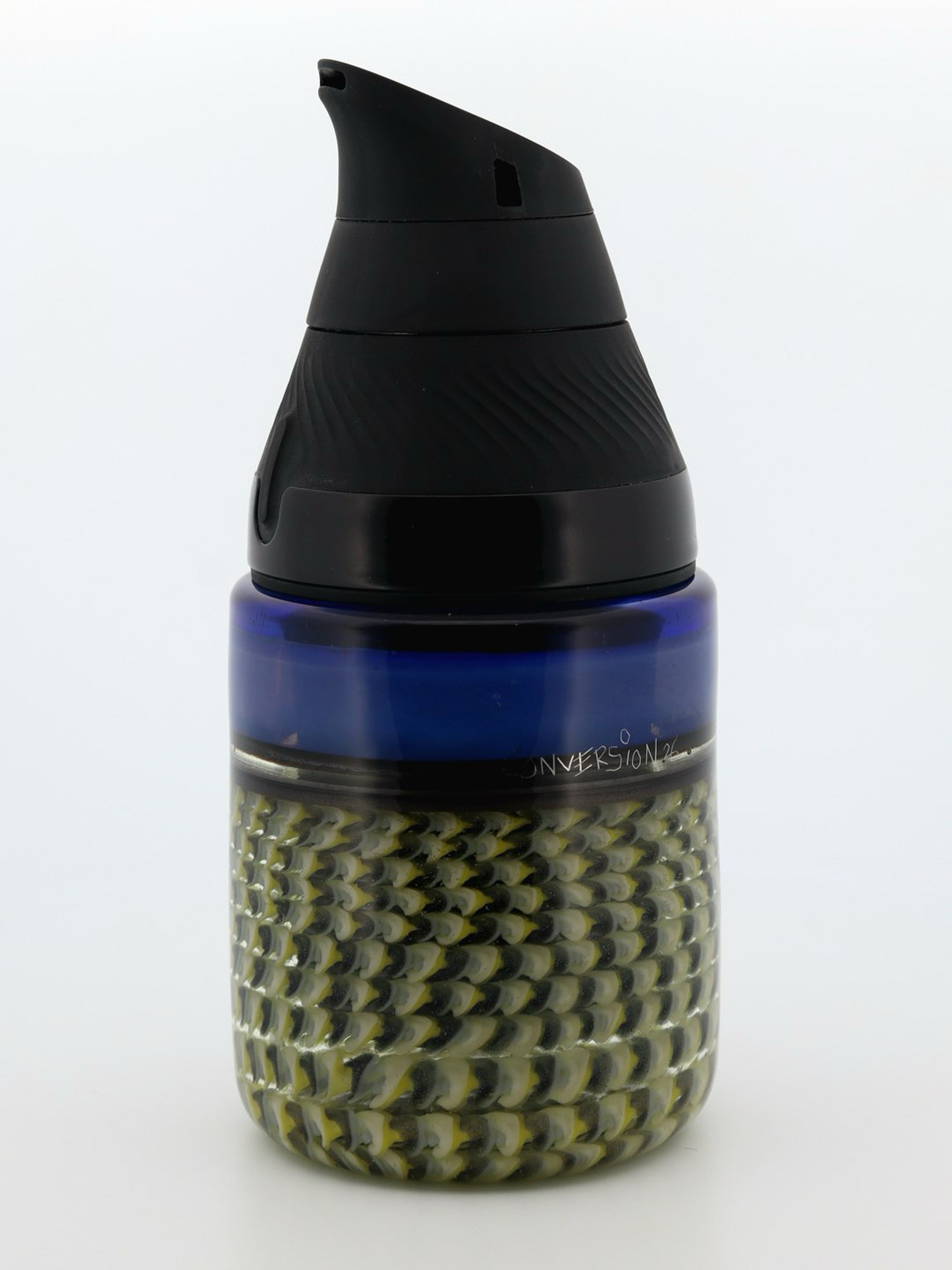 Preview pic of Conversion Glass UV-Reactive Proxy Core Cup