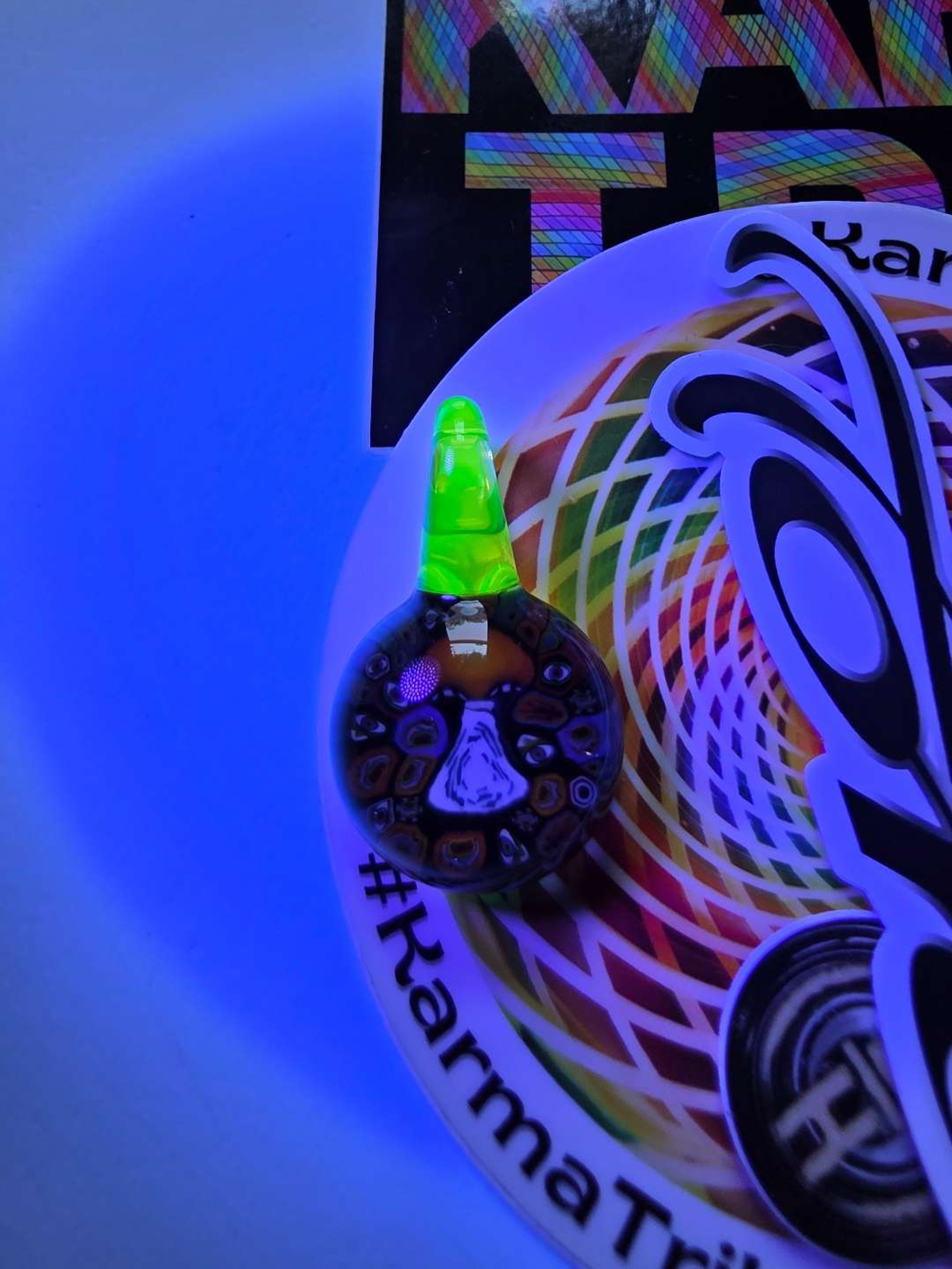 Preview pic of Kevin murray pendy w uv