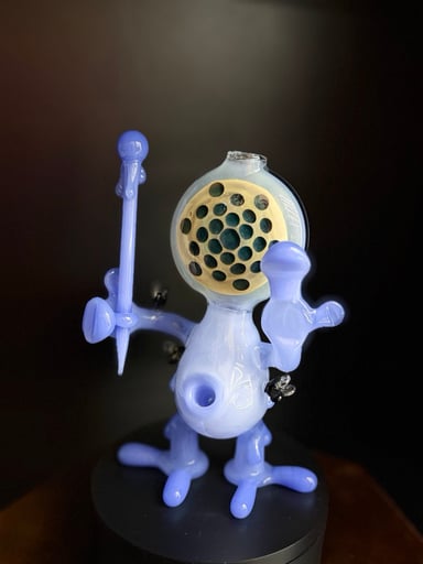Preview pic of Natrix honey man w/ tool