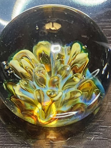 Preview pic of 0.9 inch Gold flower Implosion UV effects