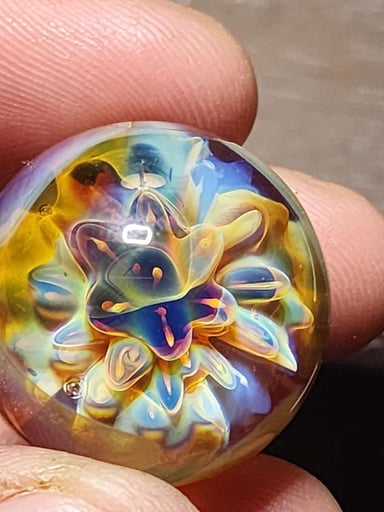 Preview pic of 0.9 Guava Roots Implosion Marble
