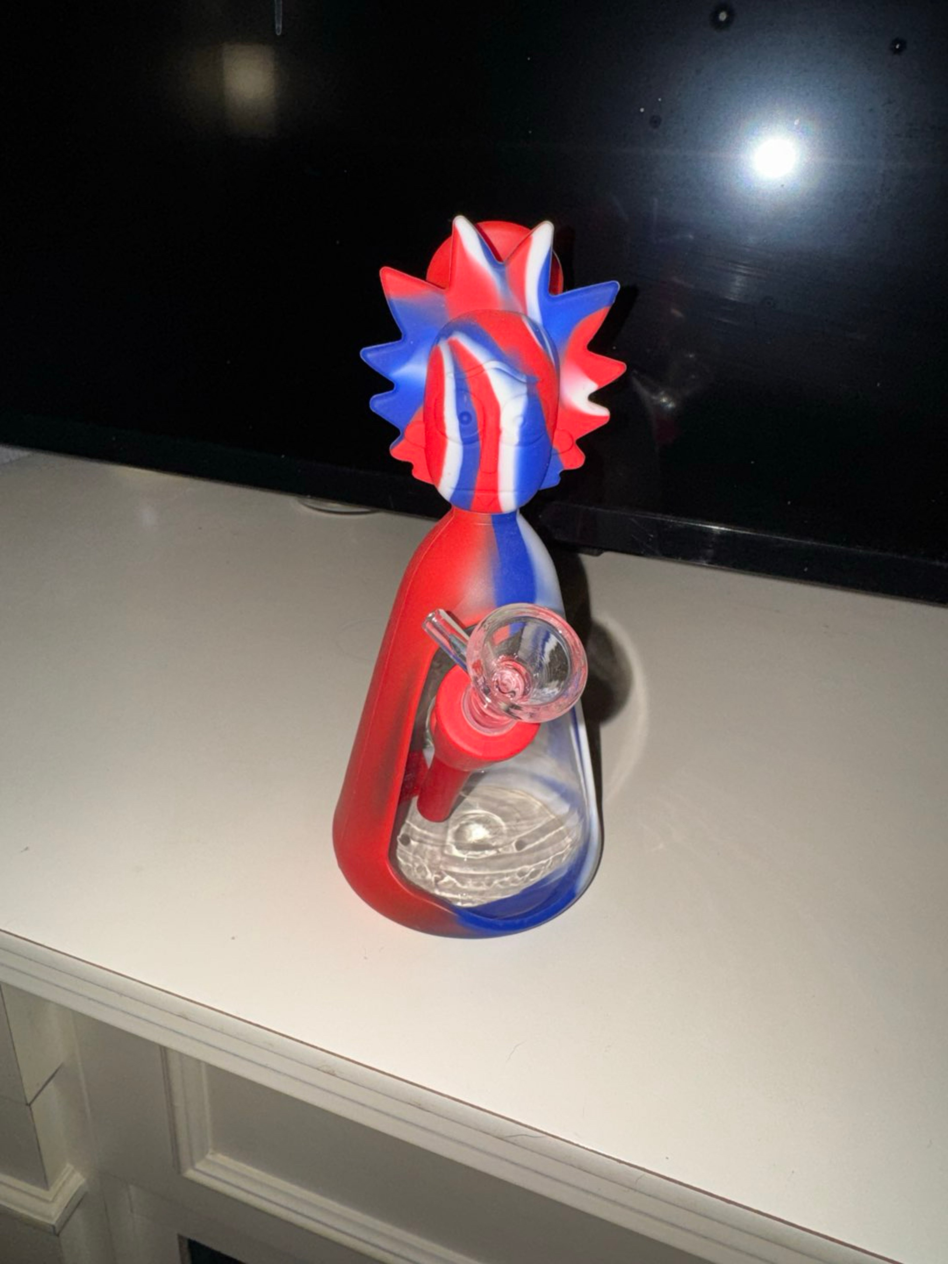 Preview pic of Rick Scientist Silicone Glass Bong – Cartoon Water Pipe