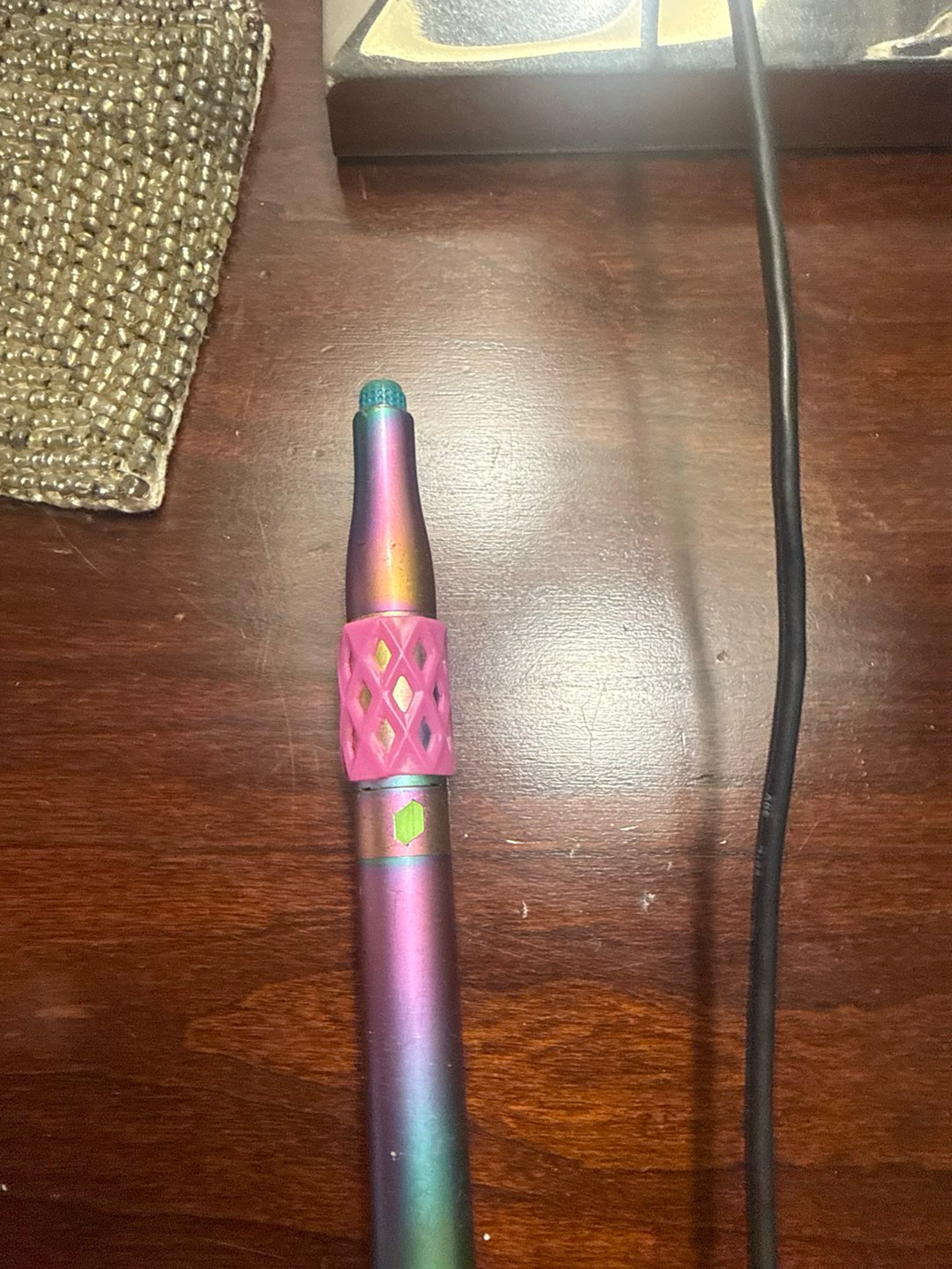 Preview pic of Puffco Plus Dab Pen