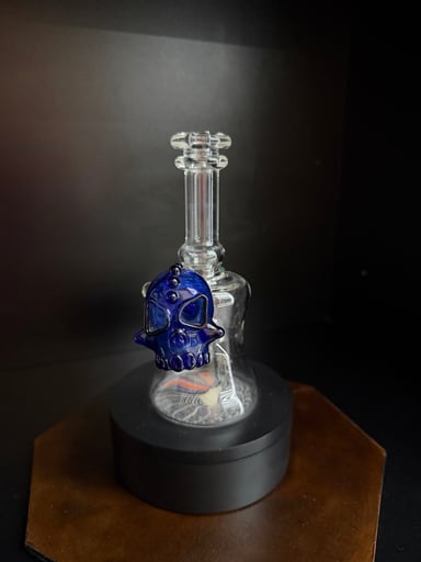 Preview pic of Beto mini rig w/ skull