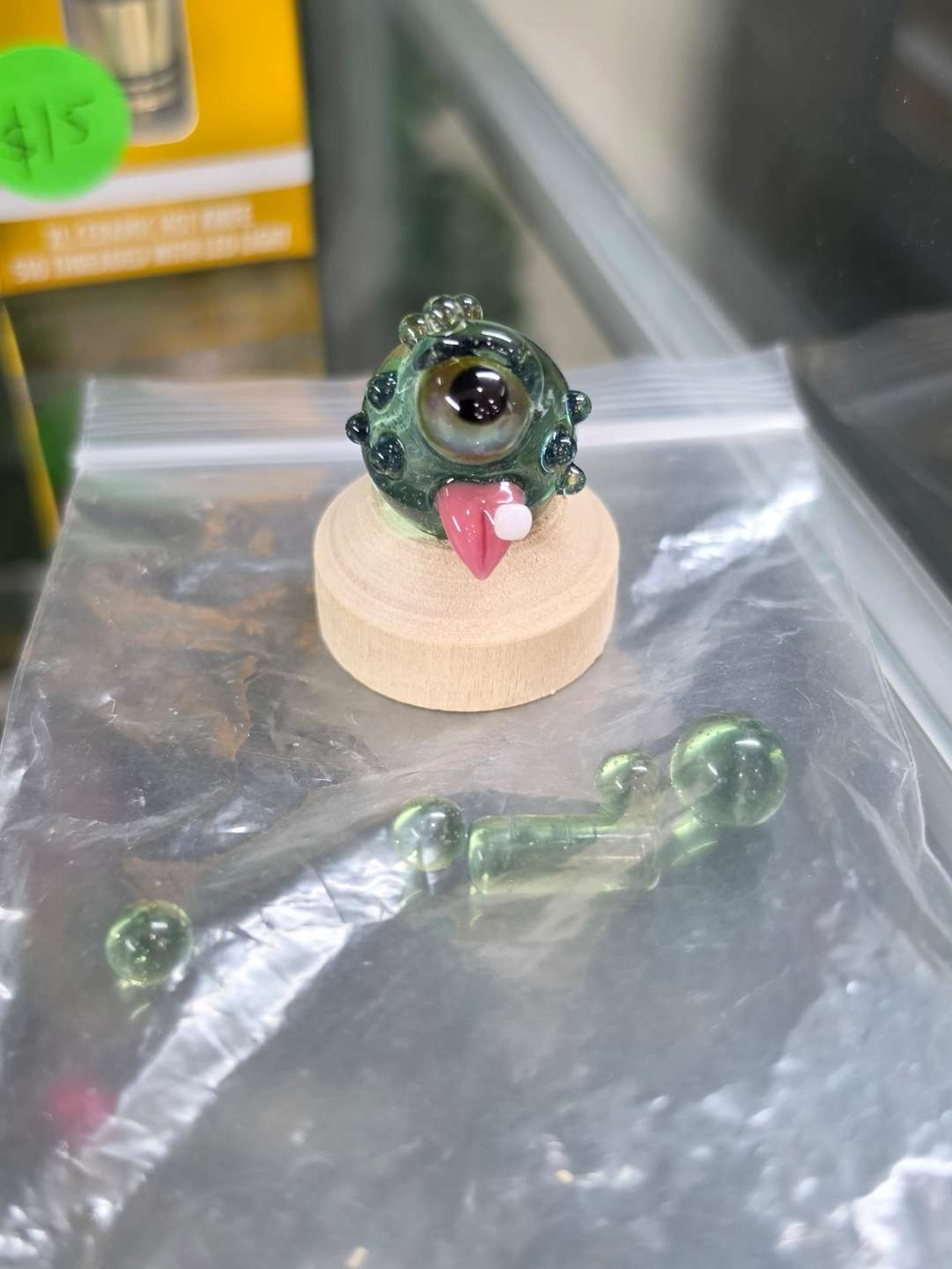 Fisk Glass Marble Set image 0