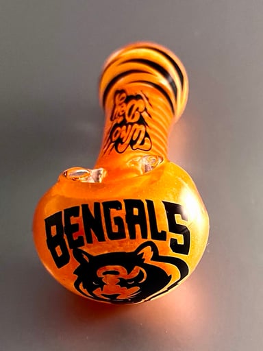 Preview pic of Cincinnati Bengals, Who Dey orange 3.5” glass pipe, custom art, personalized 420 gifts