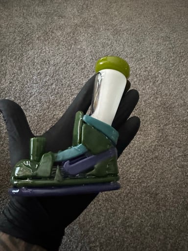 Preview pic of Hoobs Nike skunk dunk shoe