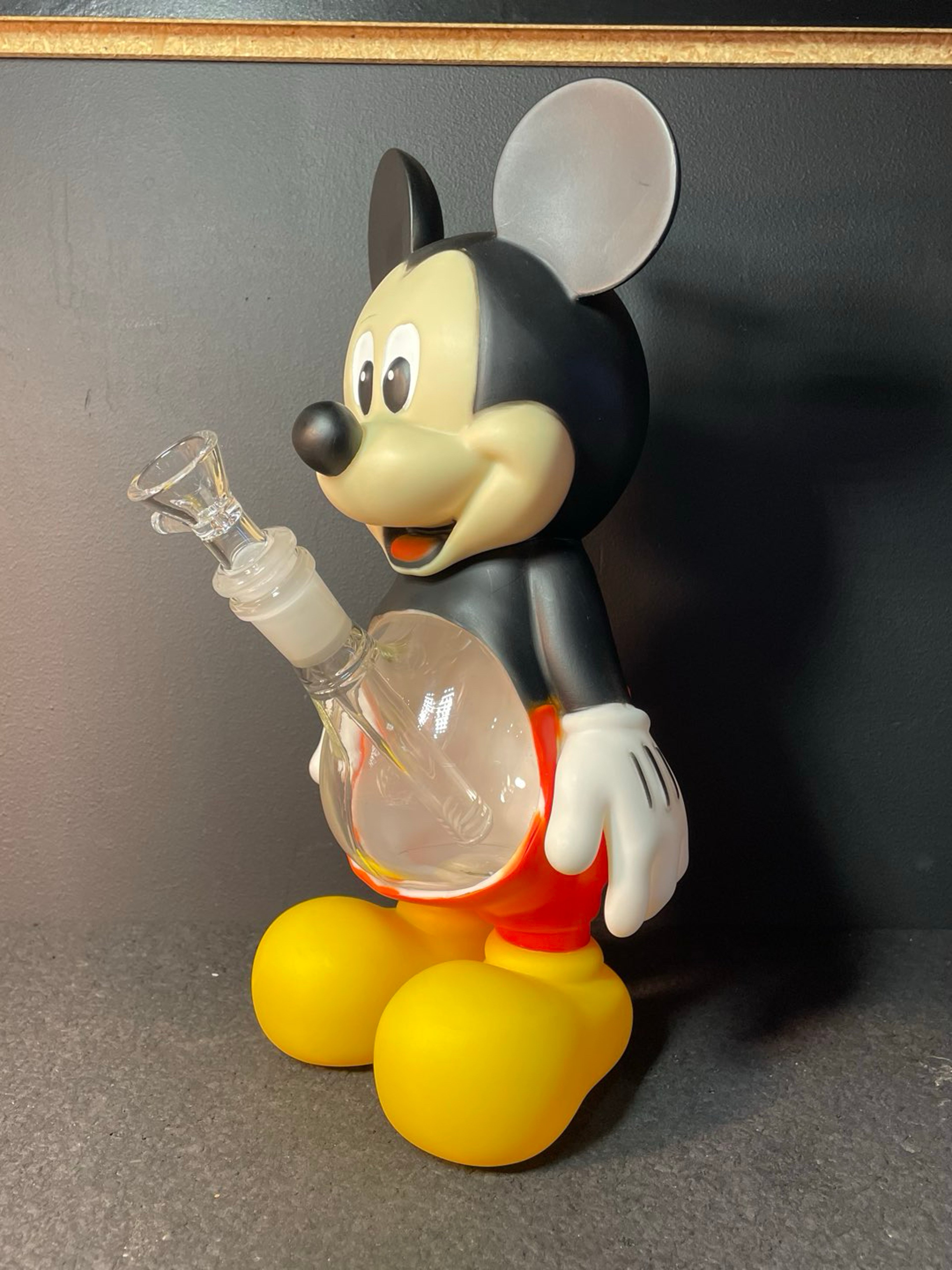 Preview pic of Mouse Character Waterpipe