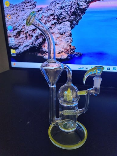 Preview pic of 2k glass art inline recycler
