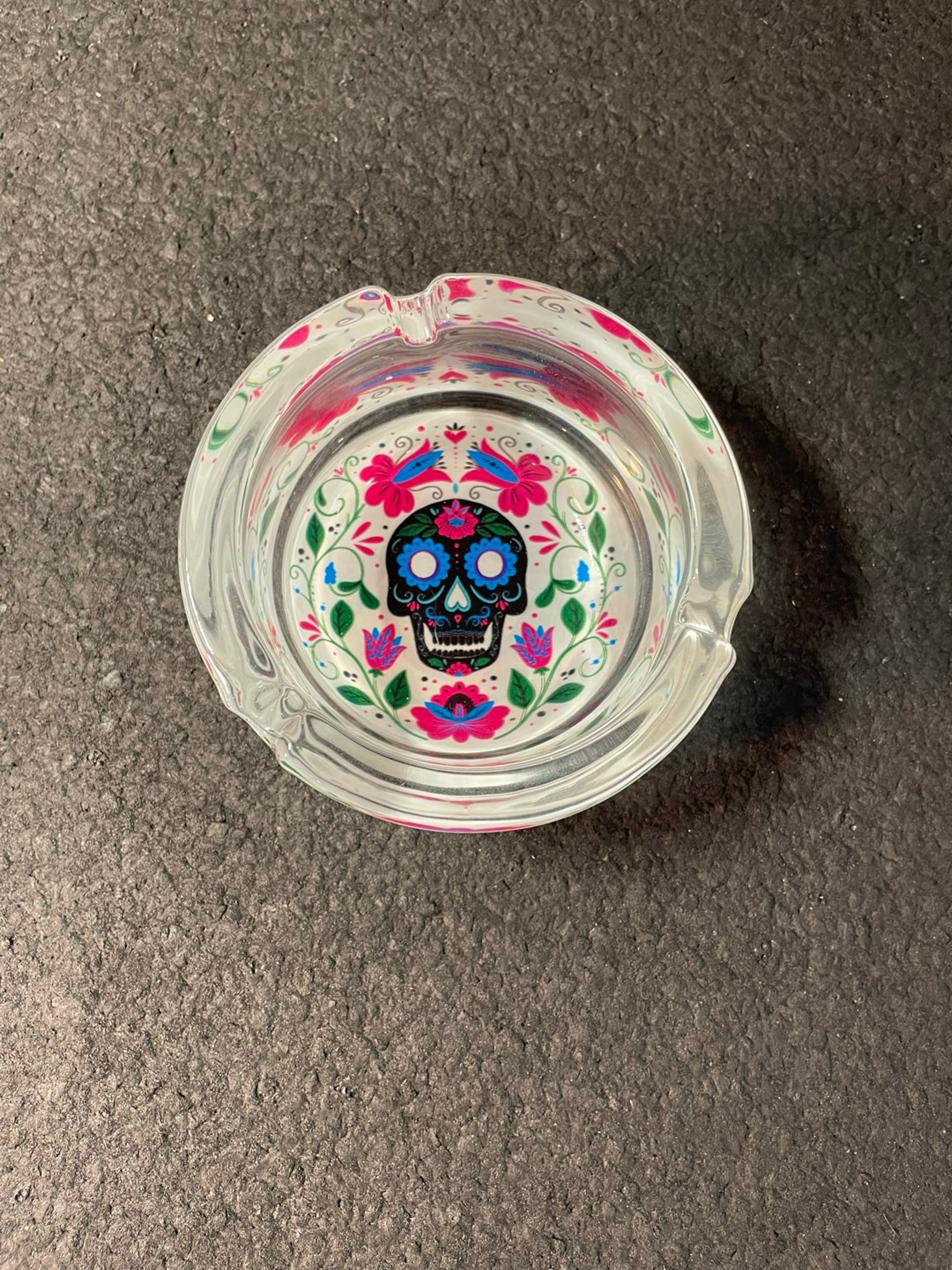 Preview pic of Skull Ashtray