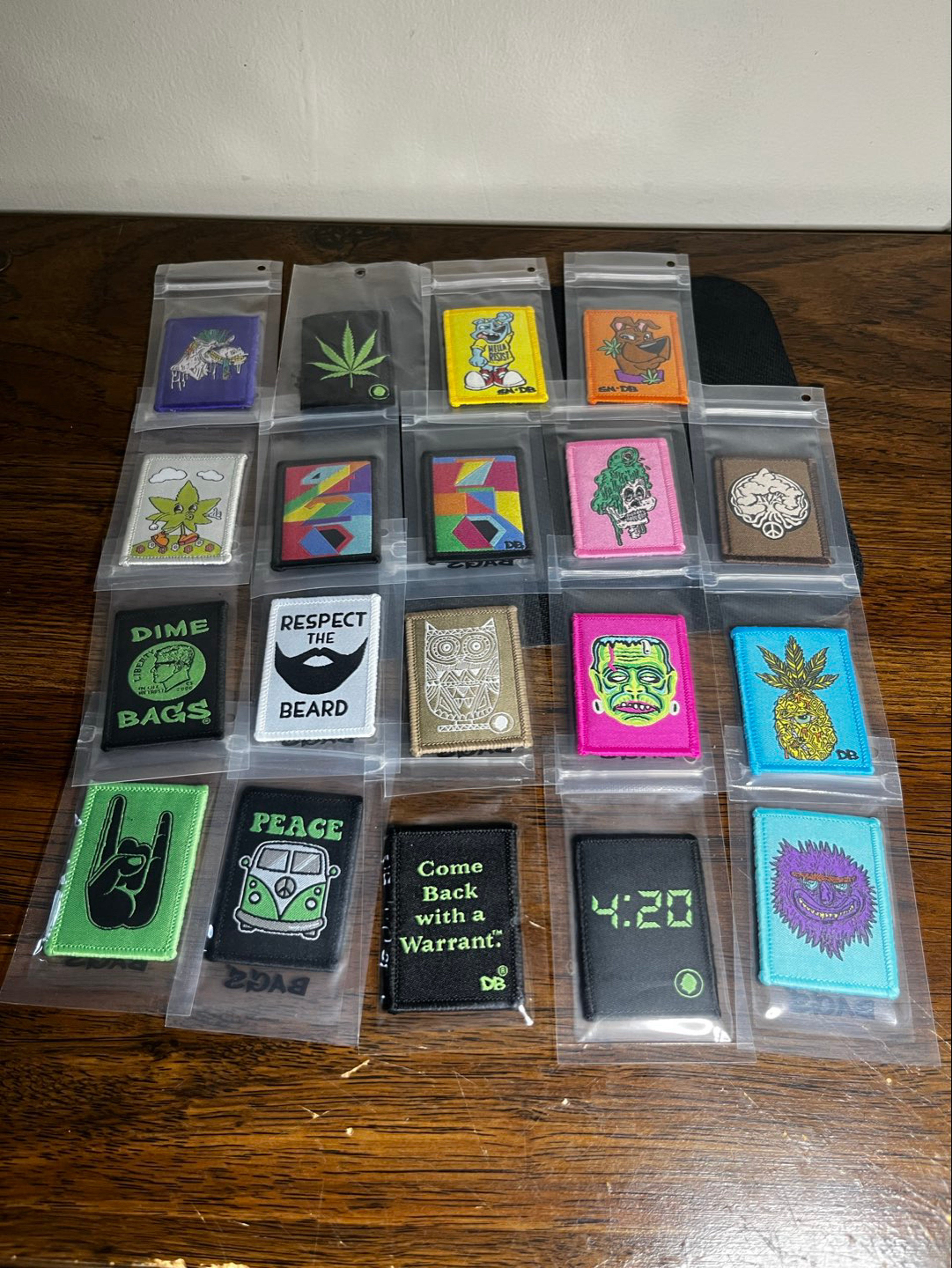 Preview pic of Dimebags Velcro patch collection (19 patches)