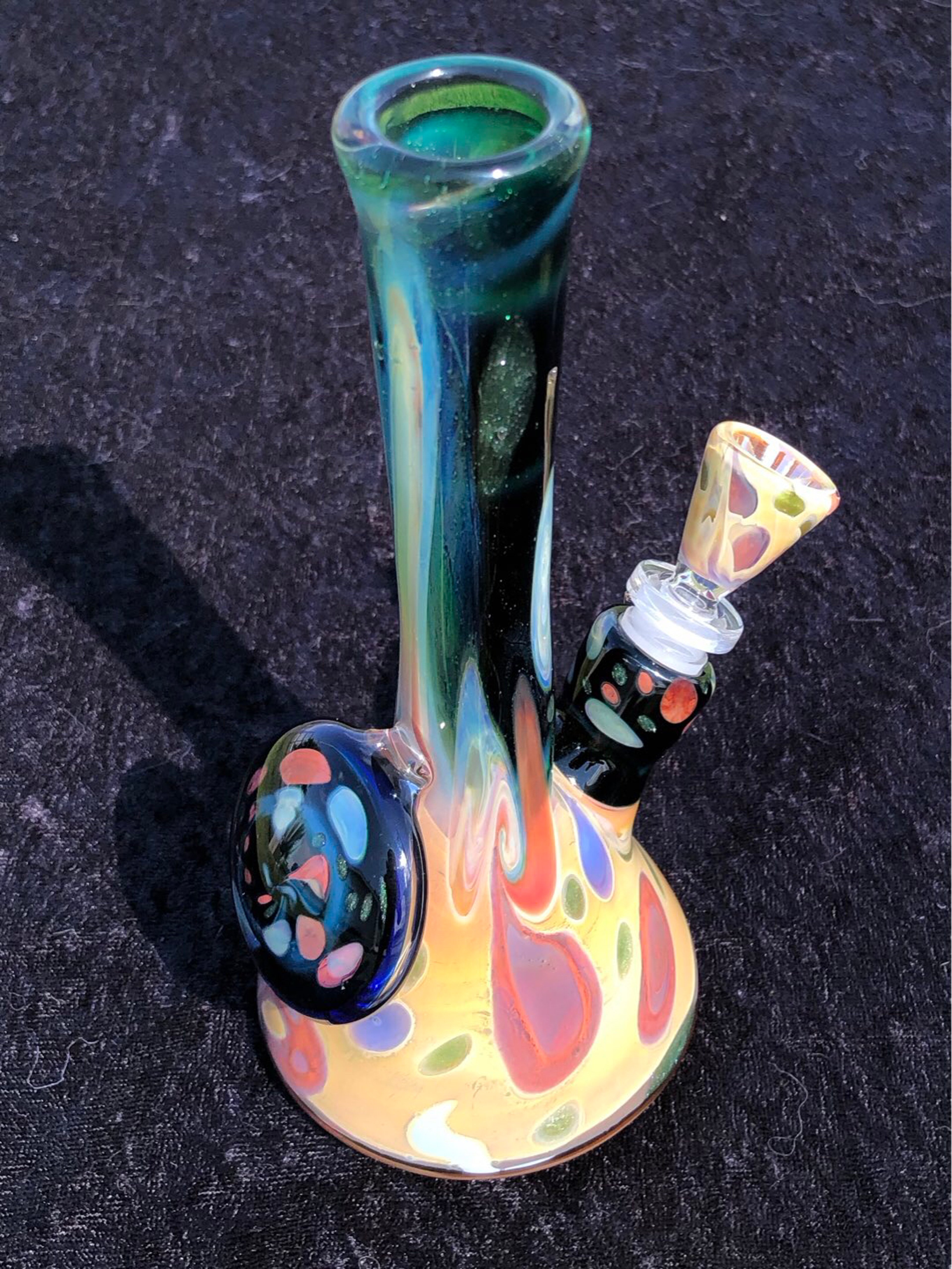 Preview pic of “Distorted Reality” Mini-tube