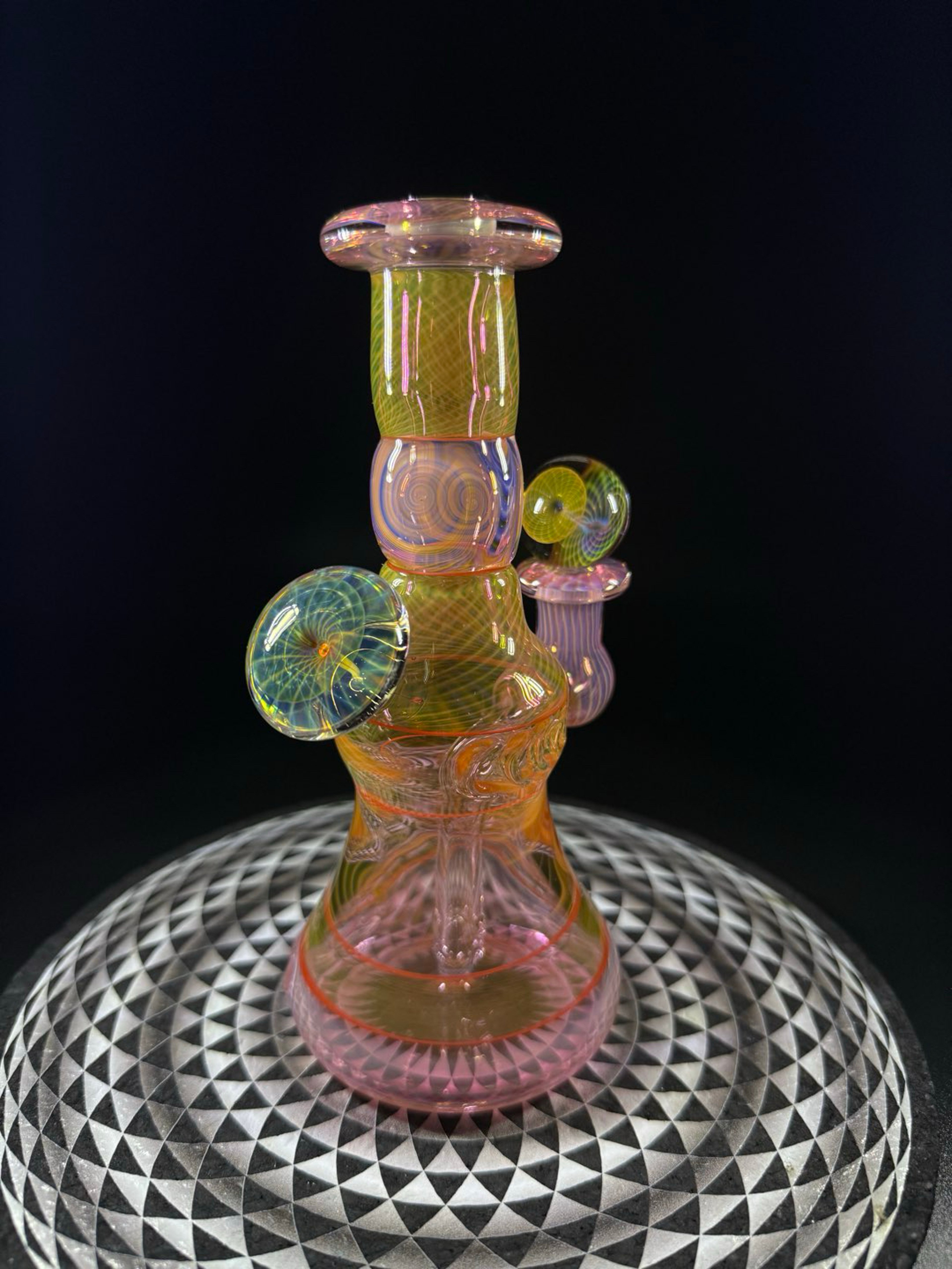 Preview pic of Matt A Glass Banger Hanger