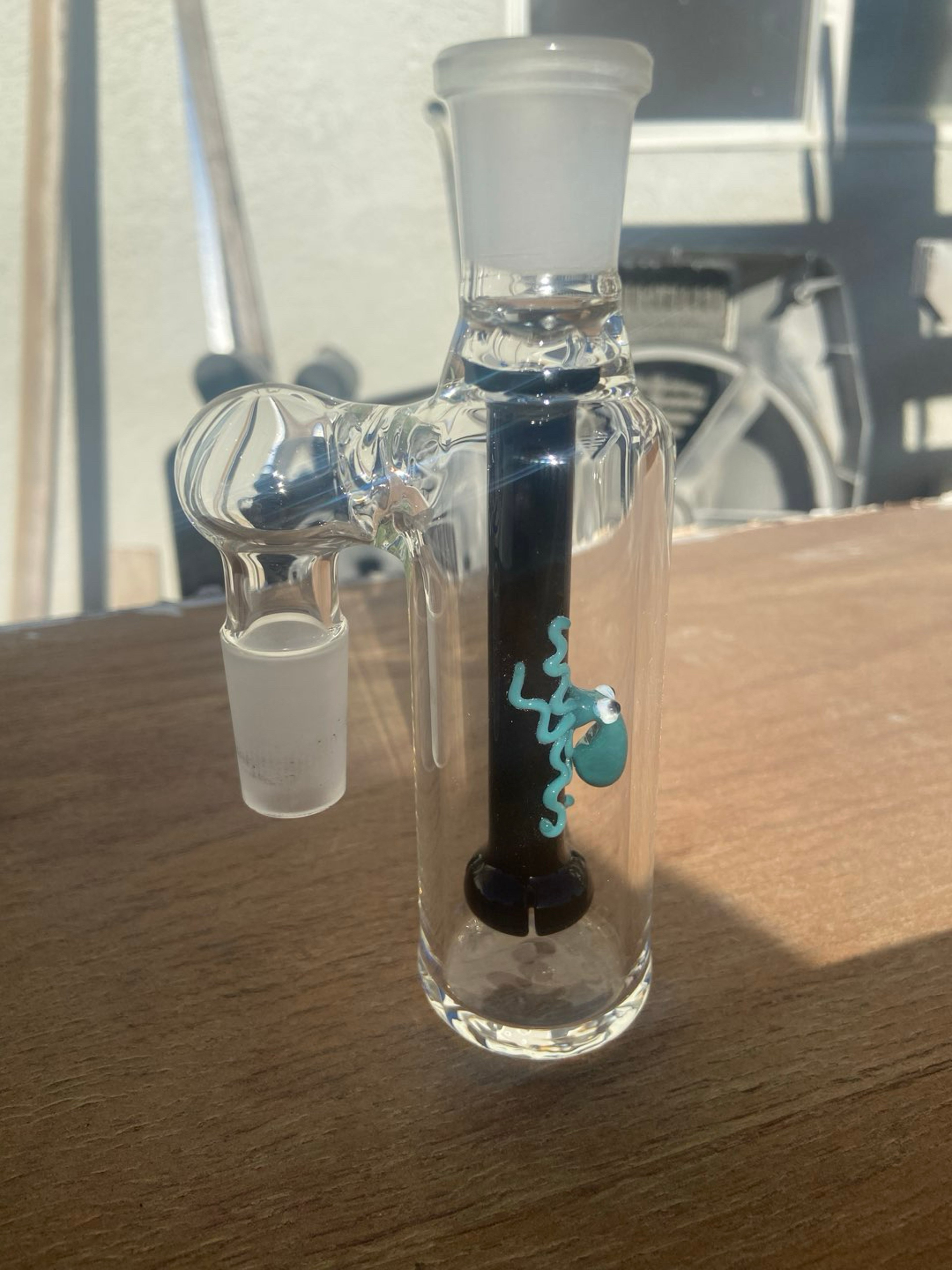Preview pic of 18mm Glass ash catcher Octopus