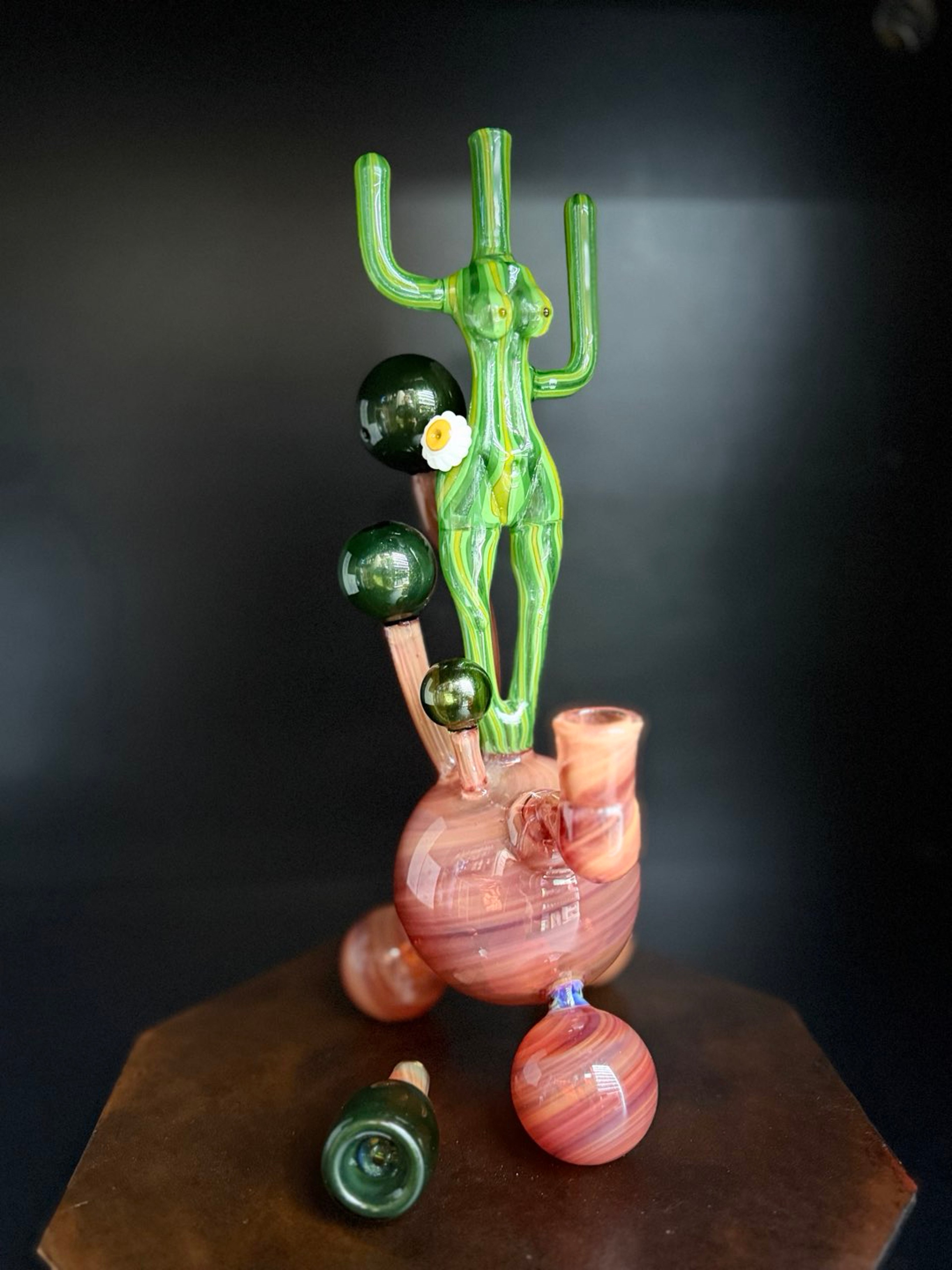 Preview pic of FatHead cactus lady bong