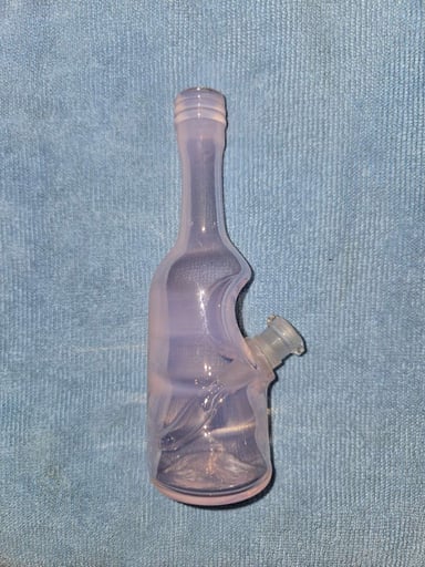 Preview pic of Saki bottle