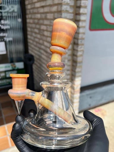 Preview pic of Echelon glass jammer